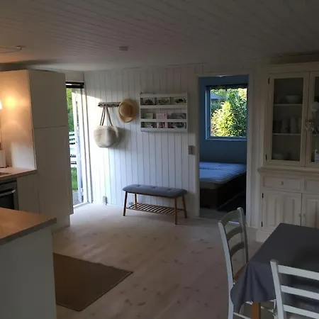 Casa de Férias En Perle Af Et Taet Pa Bade Og By *